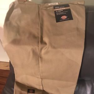 Khaki twill work shorts Dickies size 34